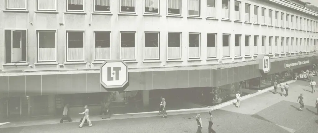 L&T Modehaus Fassade fr&uuml;her