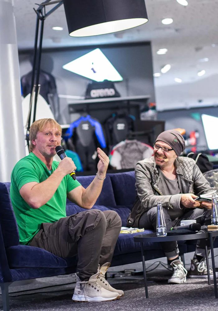 Ansgar Brinkmann & Peter Schultz bei einer Lesung im L&T Sporthaus in Osnabrück